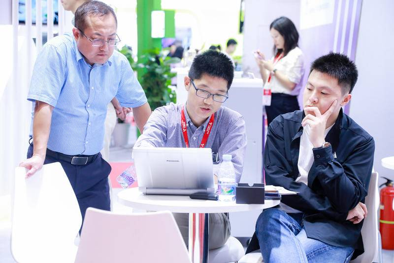 2024深圳医械展：全球医疗科技汇聚共探行业发展新方向！(图1)