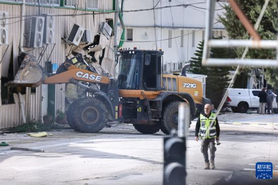 以色列强拆联合国近东救济工程处办公地(图2)