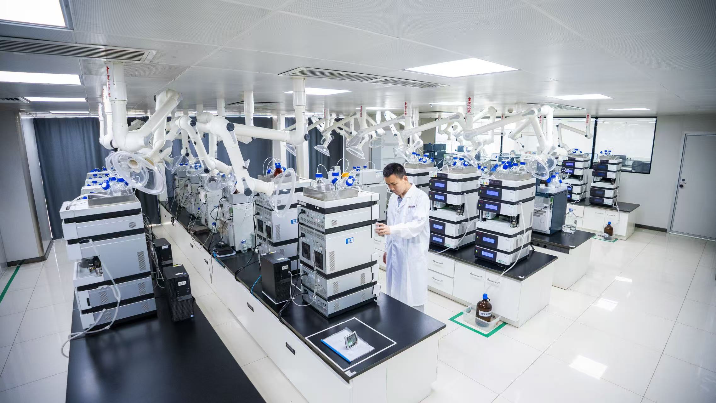 深化药械改革各地在行动丨河北药监改革双轮驱动(图1)